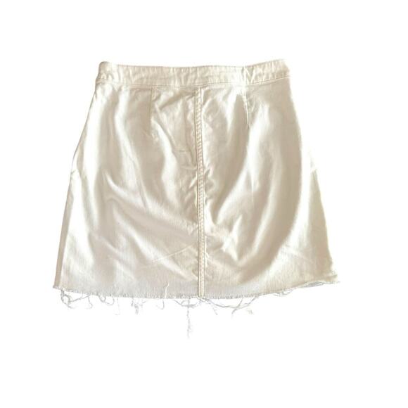 J.Crew White Denim Mini Skirt Size 27 Lace-Up Front Frayed Hem Side Zip - Picture 2 of 6
